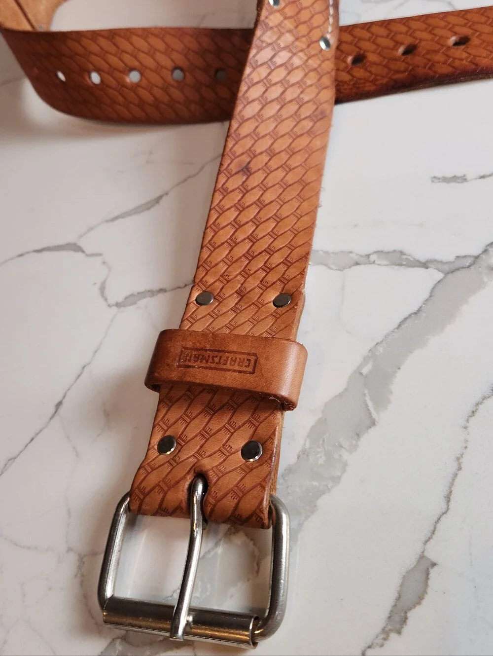 Craftsman Heavy Duty Leather Work Belt – Embossed Basketweave, Tan